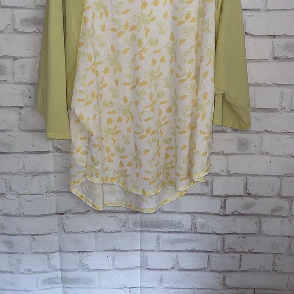 NWOT Caslon raglan yellow floral top - Picture 3 of 5